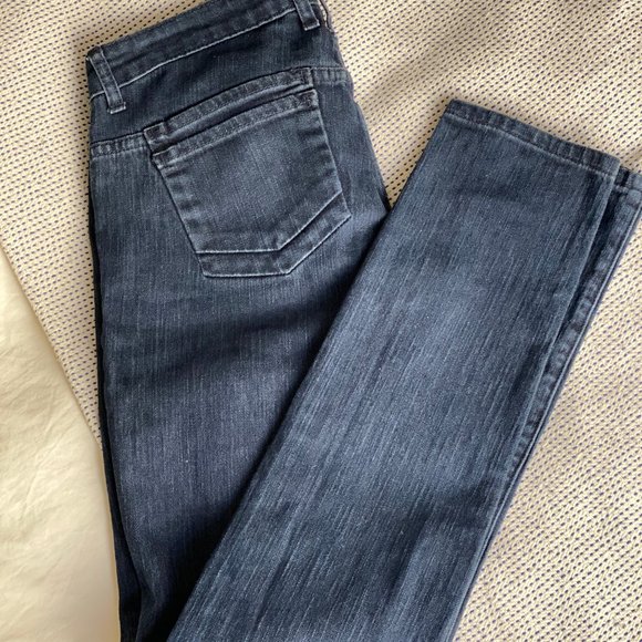 JEANS PARTY - Picture 2 of 6